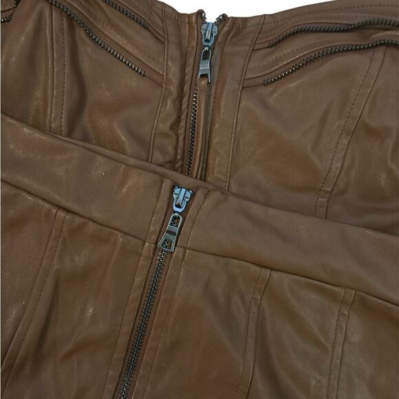 Brown Faux Leather Zippered Women's Skirt Set - Picture 2 of 8